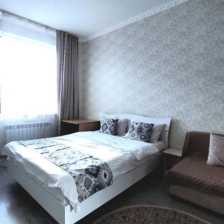 Аэропорт 15 Минут Экспо Бульвар Apartment Astana Luaran gambar