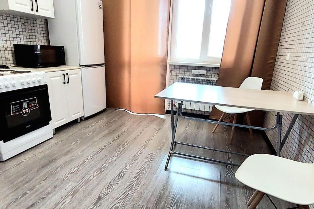 Аэропорт 15 Минут Экспо Бульвар Apartment Astana Luaran gambar