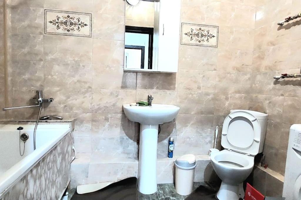 Аэропорт 15 Минут Экспо Бульвар Apartment Astana Luaran gambar